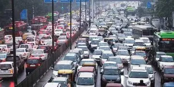 दिल्ली-NCR में 2000 या उससे ज्यादा CC की डीजल गाड़ियों को राहत, SC ने रजिस्ट्रेशन से रोक हटाई