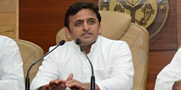 Uttar Pradesh Chief Minister Akhilesh Yadav addressing a press conference at Shastri Bhawan In Lucknow on Tuesday. Express photo by Vishal Srivastav 21.10.2014