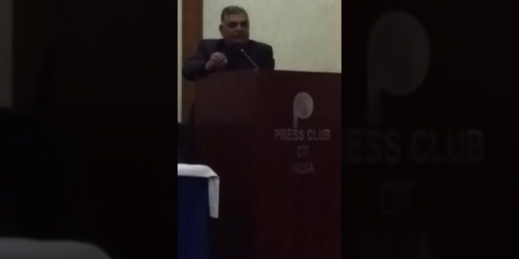 निजीकरण की राह पर ले जाने वाला है नई कैटरिंग पॉलिसी मेधा पाटेकर 1