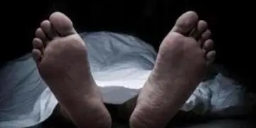 गड्ढे में दबकर 2 मासूमों की मौत