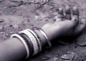 l pregnant woman died from snake bite 586529f65ccf3 835x547