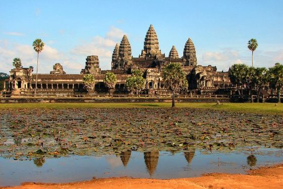 largest hindu tample angkor wat दुनिया सबसे बड़ा मंदिर newstodayreport