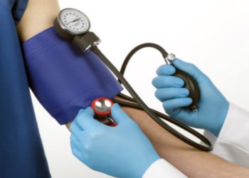 ब्‍लड प्रेशर लो होने पर करें ये उपाय