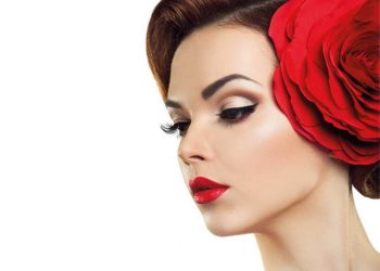 What make Define Your Eyes