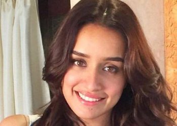 इस बार IIFA में श्रद्धा कपूर करेंगी रेखा के साथ परफॉर्म