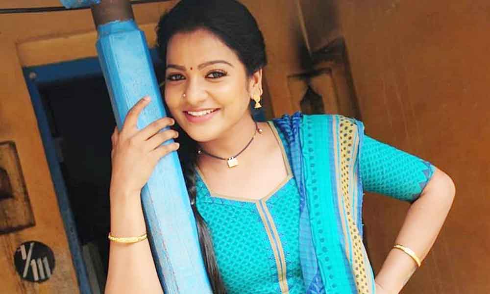 vj chitra television actress 11 14 wikibiopic img 5d93036565e5d