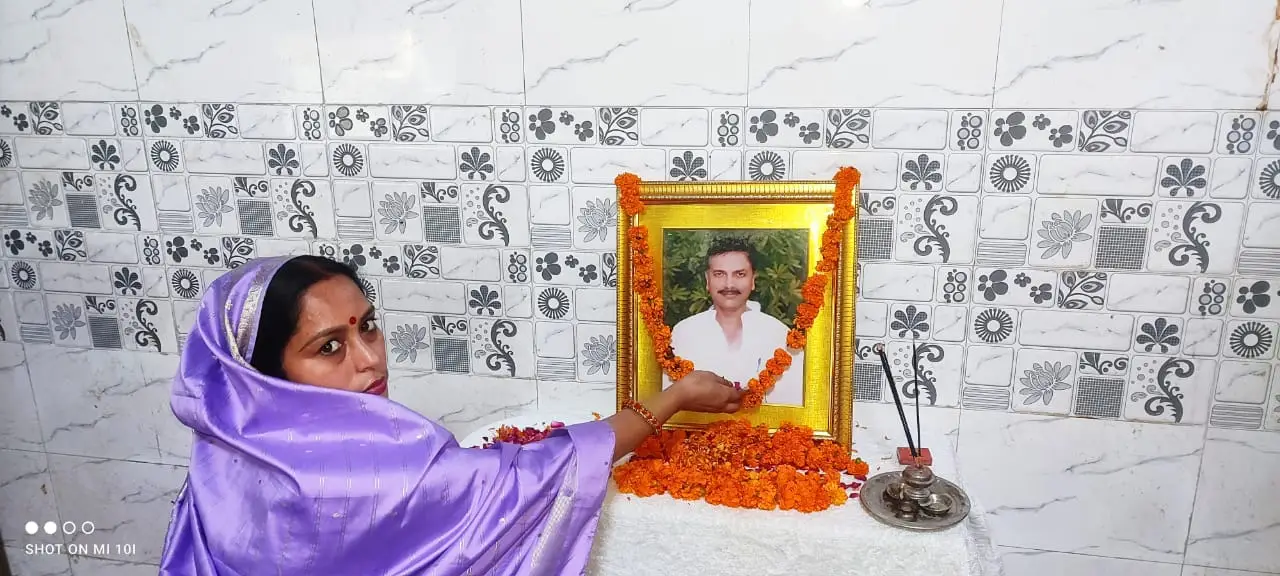 भोजपुरी सेवा समिति कि 13वीं वर्षगांठ पर संस्थापक बाबू महंथ सिंह को दी गई श्रद्धांजलि