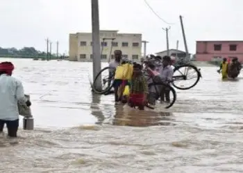 असम, बिहार, यूपी और महाराष्ट्र: बाढ़ से बेहाल