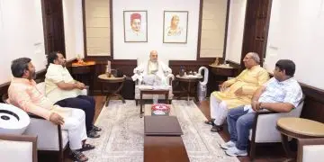कर्नाटक: गणपति विसर्जन के दौरान हादसा, 12 लोगों के डूबने की आशंका