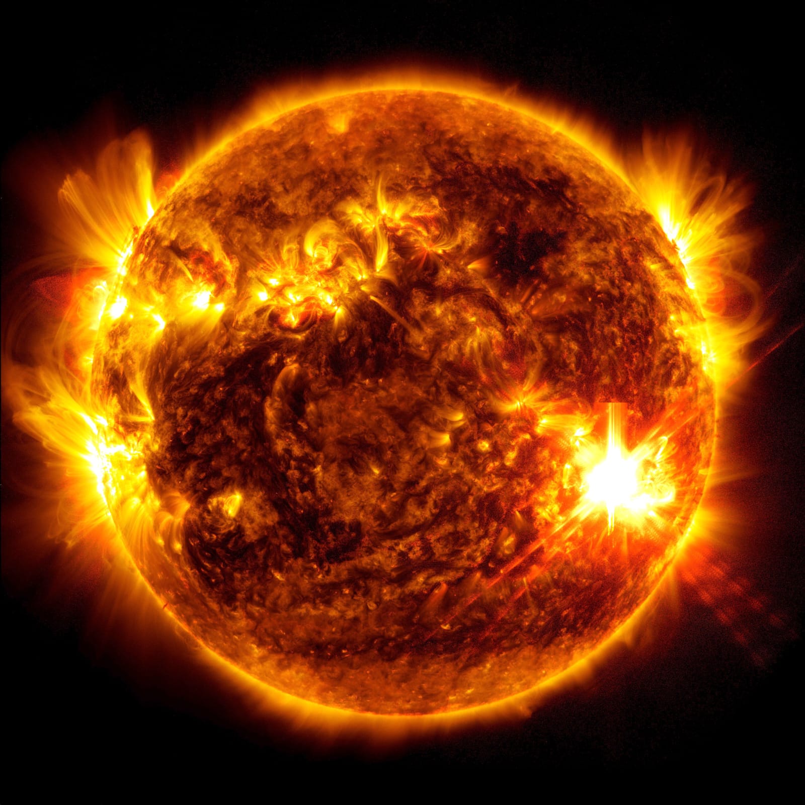 Space weather surprises solar scientists