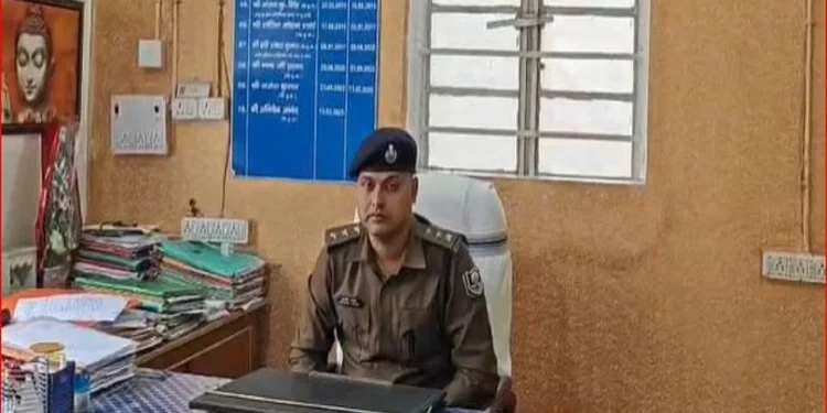 Crime News: समलैंगिक संबंधों के लिए भतीजी पर दबाव बना रही थी बुआ, मना करने पर कर दी हत्या; पुलिस भी दंग 1 777