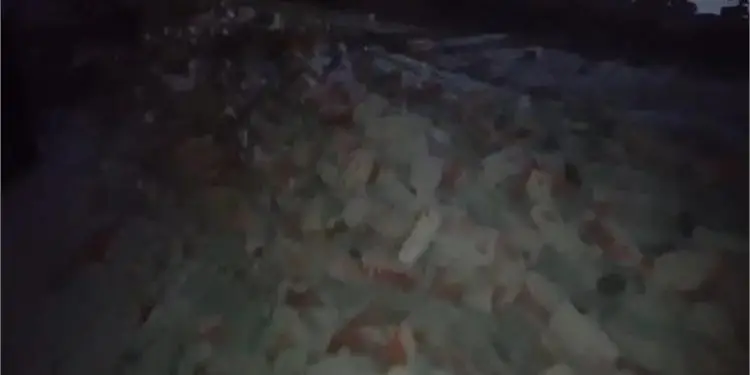 लुधियाना में देर रात बड़ा हादसा! चंडीगढ़ रोड पर अचानक गिरी सोसाइटी की दीवार, मलबे की चपेट में आने से मची चीख-पुकार