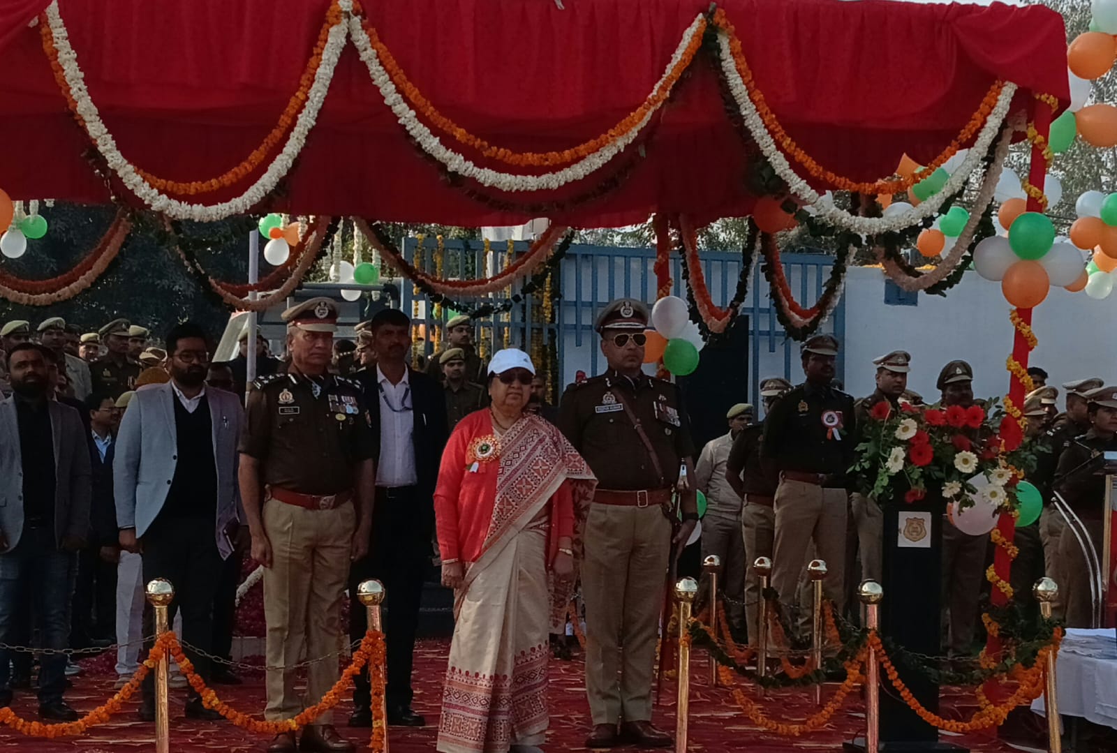 Agra Republic Day Celebration 2026: आगरा पुलिस लाइन में धूमधाम से मनाया गया 77वां गणतंत्र दिवस, दिखा देशभक्ति का उत्साह 2 IMG 20260126 WA0003