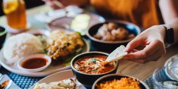 taste atlas rated indian favorite missi roti as worst food in list and other foods