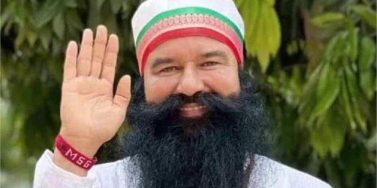 राम रहीम का पैरोल पर बाहर आते ही लाइव सत्संग; हरियाणा-पंजाब समेत 11 प्रमुख केंद्रों पर हुआ ऑनलाइन कार्यक्रम, उमड़ी भारी भीड़ 1 10 1