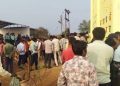Chhattisgarh News: जमानत पर आए कैदी ने आंगनबाड़ी में महिला की जान ली, फिर खुद दी जान; बालोद में हड़कंप