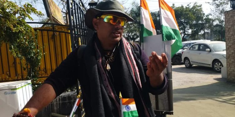 Viksit Bharat Mission: साइकिल पर राष्ट्र निर्माण का संदेश, 'नशा-मुक्त भारत' के संकल्प के साथ देश भ्रमण पर निकले हरियाणा के दीपक 1 28