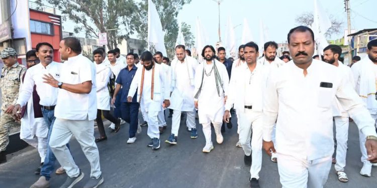 Giraudpuri Dham News: सतनाम सद्भाव पदयात्रा का आज गिरौदपुरी में समापन, सीएम के आगमन को लेकर तैयारी तेज 1 4 34