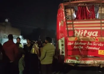 firozabad national highway bus accident