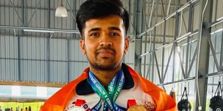 Greater Noida Crime News: 30 मेडल विजेता शूटर शिवम ठाकुर की कार पर हमला; बदमाशों ने पीछा कर गोलियां चलाईं, बाल-बाल बचे 1 greater noida news