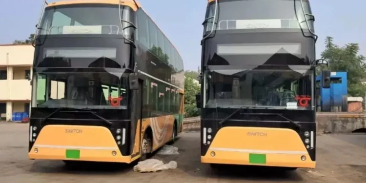 noida double decker bus route