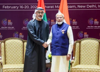 prime minister narendra modi with crown prince of abu dhabi sheikh khaled bin mohamed bin zayed al nahyan
