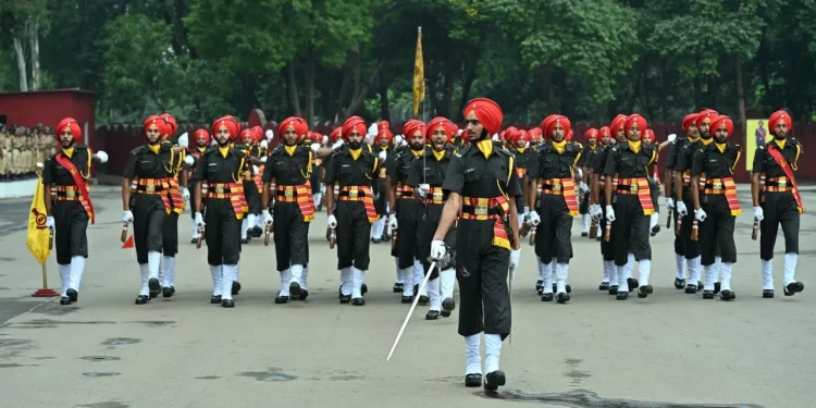 sikh youth of punjab joins indian army