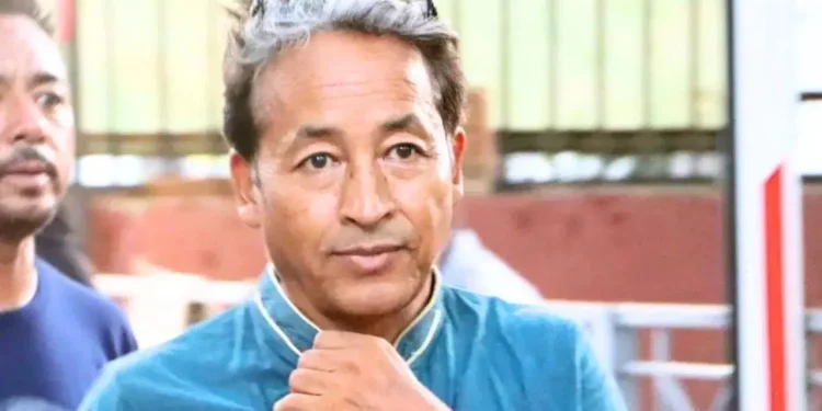 सोनम वांगचुक मामला: केंद्र सरकार ने सुप्रीम कोर्ट में दाखिल किया हलफनामा, रिहाई की मांग का किया विरोध 1 sonam wangchuk