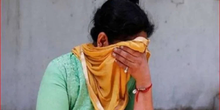 Crime News: ननद और पति के अवैध संबंधों का पत्नी ने किया विरोध, तो मिला ये खौफनाक सिला; विवाहिता ने पुलिस के सामने खोले बेडरूम के राज 1 000 1