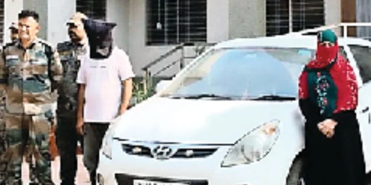 200 Km तक फिल्मी चेज़! महिला के जेवर लूटकर भाग रहे ईरानी गिरोह के बदमाशों को पुलिस ने ऐसे दबोचा 1 01 03 2026 iranian gang