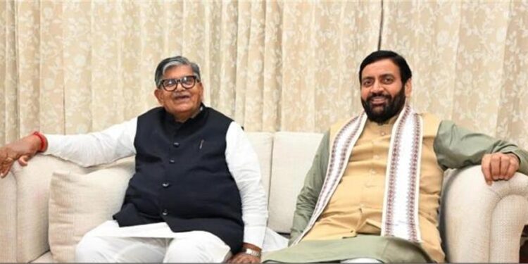 चंडीगढ़ में हुई बड़ी मुलाकात! पंजाब के राज्यपाल गुलाब चंद कटारिया से मिले Cm नायब सैनी, दोनों राज्यों के अहम मुद्दों पर हुई चर्चा 1 33 2
