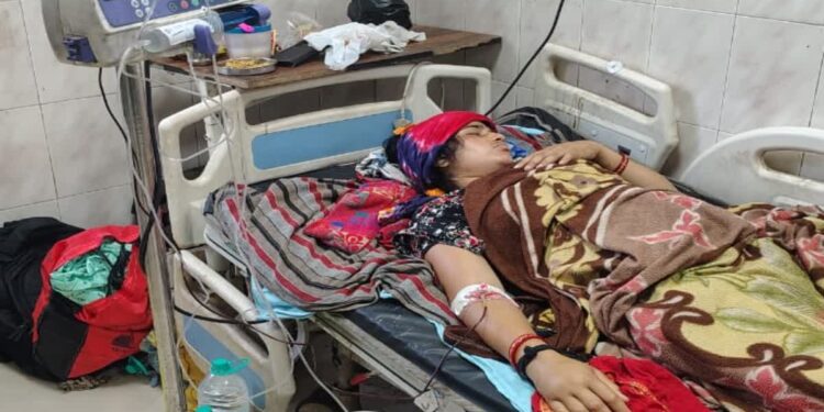 जिंदगी की उड़ान! महिला की जान बचाने विशाखापट्टनम से ग्वालियर पहुंचा दुनिया का सबसे दुर्लभ 'बॉम्बे ब्लड' 1 5 5