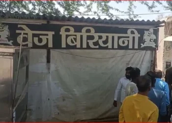 लखनऊ में रूह कंपा देने वाली वारदात! वेज बिरयानी की दुकान के डीप फ्रीजर में मिली युवक की लाश, मंजर देख दुकानदार के उड़े होश 7 aad
