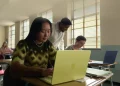 apple macbook neo