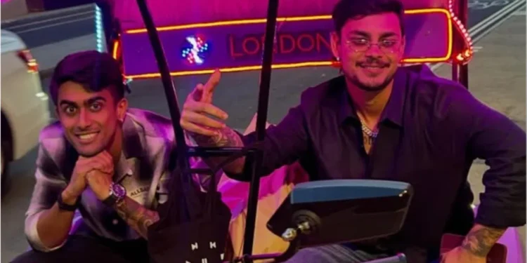 Ishan Kishan Dinner: गर्लफ्रेंड और अर्शदीप-अभिषेक के साथ डिनर पर पहुंचे ईशान किशन, साथ दिखा ये खास यार 1 ishan friend