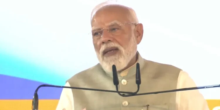 pm modi in kolkata west bengal