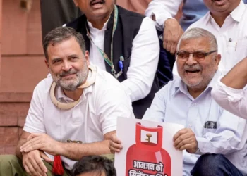 rahul gandhi iran crisis