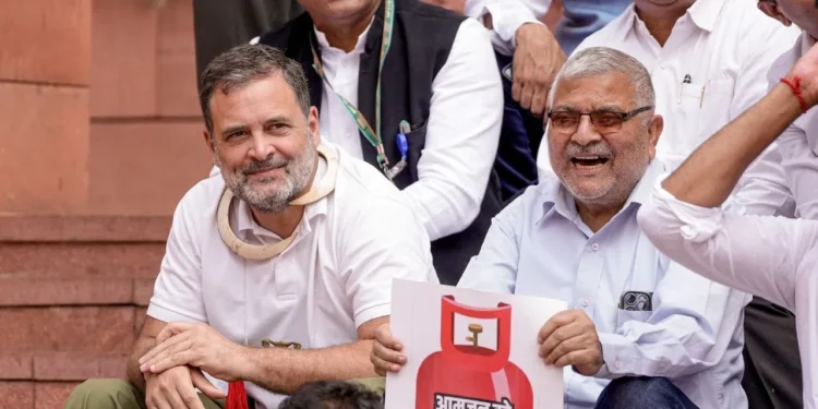 rahul gandhi iran crisis