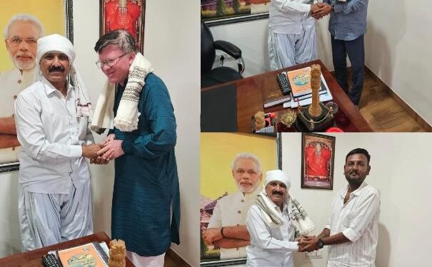 भाजपा जनकल्याण मंच के राष्ट्रीय अध्यक्ष दर्शन आर शाह का गुजरात कच्छ प्रवास में भव्य स्वागत 1 IMG 20260519 WA0011
