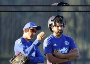 रोहित ने ही गंभीर को बनाया था कोच, अब रिश्तों में खटास की खबरों से मचा बवाल 3 1685 572996017853381 796255 120842 908923764857502 551009 189911146113544 1