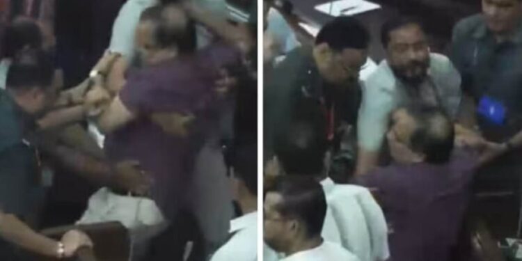 बंगाल विधानसभा में जबरदस्त हंगामा! Tmc विधायक कुणाल घोष को मार्शलों ने सदन से बाहर निकाला 1 2794 453825973757815 246694912355884272685777 184334746 030128464754314