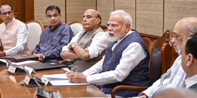 पेपर लीक पर सरकार का सबसे बड़ा एक्शन! 10 साल की जेल, ₹10 करोड़ जुर्माना, नए कानून को कैबिनेट की मंजूरी 1 3385 201870135289 577131337 102856 113885485393769 354300 194621343829 301