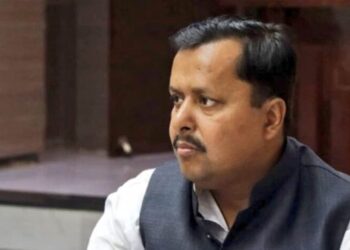 ‘व्यापक हितों को प्राथमिकता देते हुए छोड़ा पद’: धर्मेंद्र प्रधान के इस्तीफे पर नितिन नवीन का बड़ा बयान 6 3756 512620082216017130 981970407603281 598558 703616947148423244124