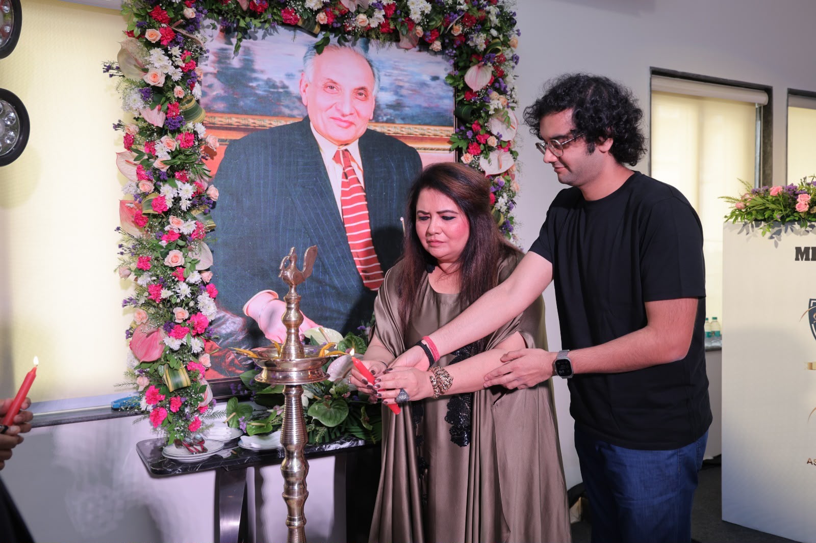 शिक्षा के जरिए सामाजिक बदलाव की पहल: Mbd ग्रुप ने शुरू किया 'अशोक संवाद', 25 हजार छात्रों तक पहुंचेंगी Aasoka साइंस किट 2 MBD Group launches Ashok Samvad and AASOKA Science Kit distribution programme in New Delhi