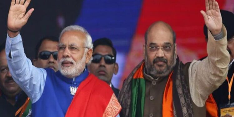 दो तिहाई बहुमत से सिर्फ 6 सांसद दूर Nda, क्या मॉनसून सत्र में आगे बढ़ेगा परिसीमन का एजेंडा? 1 modi amit 2 780x470 1