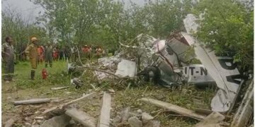 कानपुर में बड़ा विमान हादसा, गंगा बैराज के पास ट्रेनी एयरक्राफ्ट क्रैश; दो पायलटों की मौत
