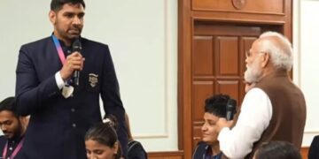 मीराबाई चानू से PM मोदी ने कहा- ‘हर आंसू की बूंद से लगा जैसे गोल्ड मेडल टपक रहा हो’