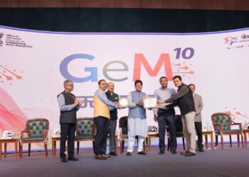 Gem पर उत्तर प्रदेश की बड़ी उपलब्धि, ₹1 लाख करोड़ से अधिक की खरीद; मिले तीन राष्ट्रीय पुरस्कार 4 IMG 20260811 WA0014
