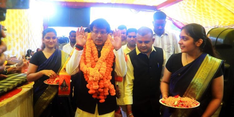 Gauri Shiksha Foundation के चेयरमैन Mukesh Sharma ने कांवड़ सेवा शिविर में सेवा और सामाजिक सहभागिता को बताया राष्ट्र निर्माण की नींव 1 WhatsApp Image 2026 08 08 at 2.30.12 AM