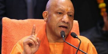 यूपी में बारिश से नुकसान पर सीएम योगी ने लिया संज्ञान, 24 घंटे में मुआवजे के निर्देश